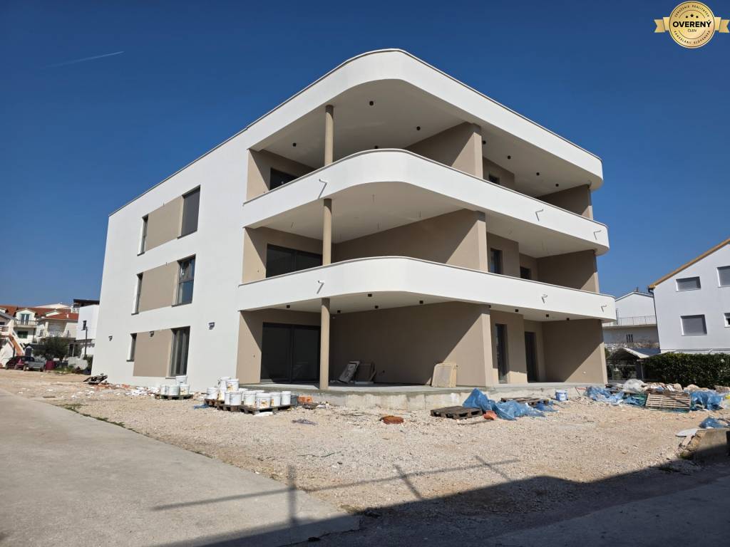 CROATIA - Apartments 140 m from the beach (3i) - VODICE