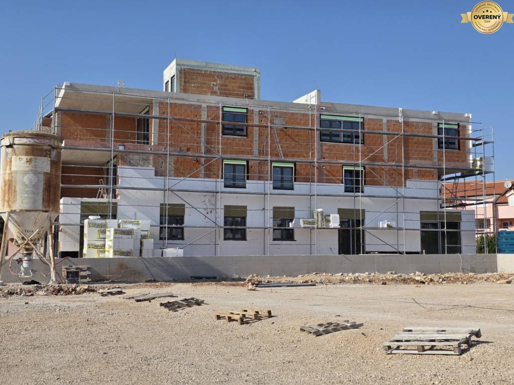 CROATIA - Modern apartments 80 m from the sea - SRIMA, VODICE