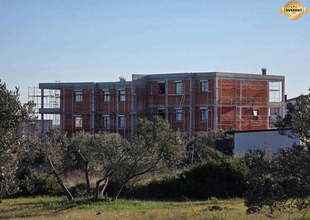 CROATIA - Apartments in the beautiful village of TRIBUNJ