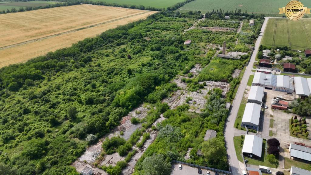 Land of 120.000 m2 and more  -10 km from Nitra, 20 km from Šurany