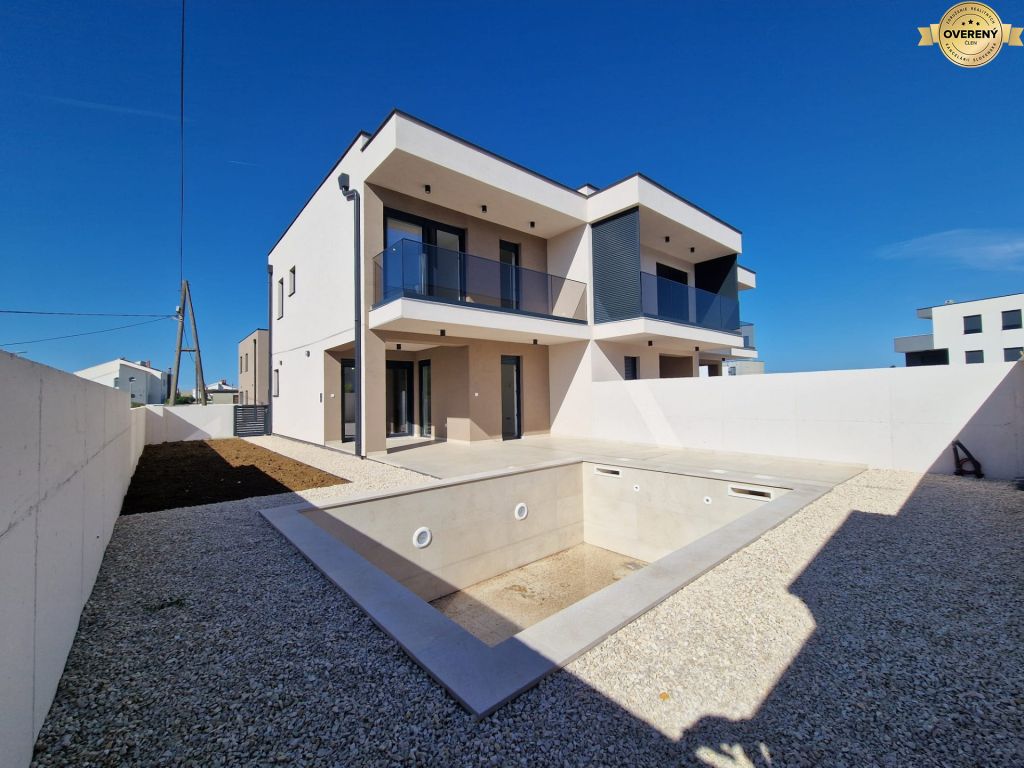 CROATIA - House with pool - VRSI, Zadar