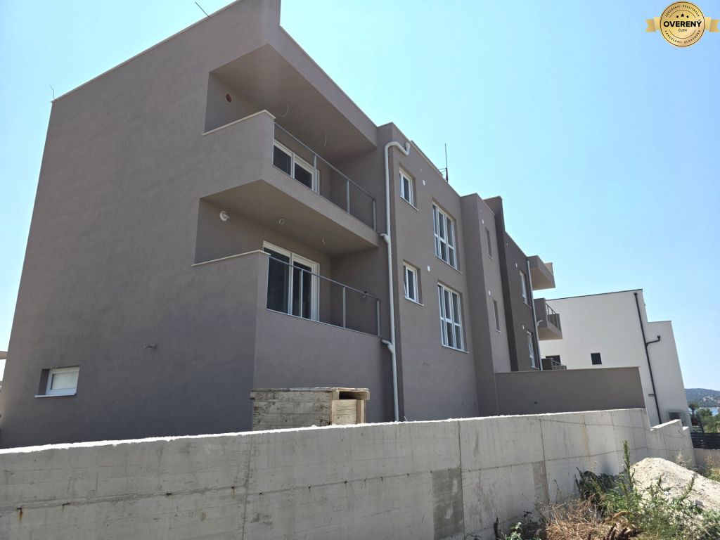 CROATIA - New apartments with garage and storage space - VODICE