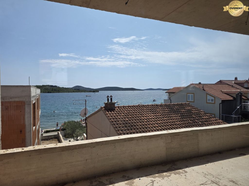 CROATIA - Apartments 2nd row from the sea - SRIMA, VODICE