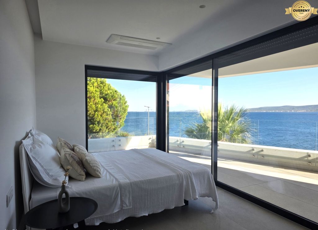 CROATIA – Three-level 4-room apartment – ​​Sukošan, Zadar