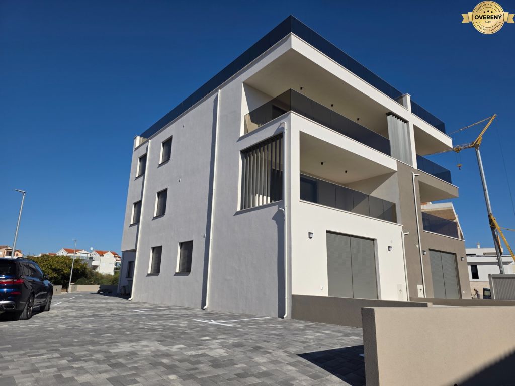 CROATIA - Modern apartments 80 m from the sea - SRIMA, VODICE