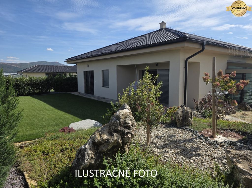 FOR SALE - Family house with a beautiful garden - RED OAK, Lužianky
