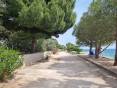 CROATIA - Apartment with pool in a modern house - MANDRE, island Pag