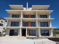CROATIA - Apartments with shared pool - PRIMOŠTEN