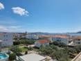 CROATIA - Luxury house with three apartments - VODICE