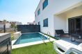 CROATIA - Beautifully furnished houses with swimming pool - PRIVLAKA