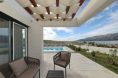 CROATIA - Villa 1st row to the sea, 10 km from national park Paklenica