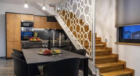 CROATIA - Comfortable furnished penthouse - SUKOŠAN
