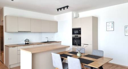 FOR RENT - 3 bedroom apartment Nitra – Piesková street, RIVIERA NITRA