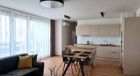 FOR RENT - 3 bedroom apartment Nitra – Piesková street, RIVIERA NITRA