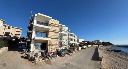 CROATIA - Apartments in the 1st row (2i) - MANDRE, island PAG