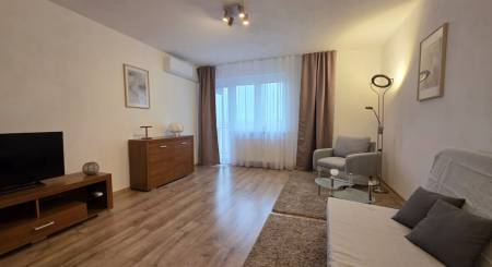 FOR RENT - Spacious 3 roomed apartment - Nitra, Center