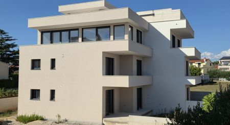 CROATIA - 3 rooms apartments near a nice beach - SUKOŠAN